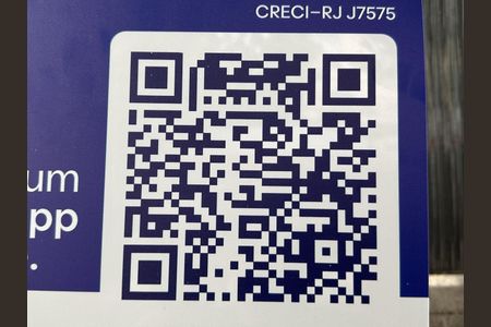 Casa à venda com 316m², 5 quartos e 2 vagas Casa à venda com 316m², 5 quartos e 2 vagasPlaca