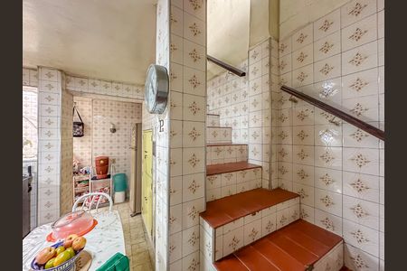 Casa à venda com 316m², 5 quartos e 2 vagas Casa à venda com 316m², 5 quartos e 2 vagasCozinha