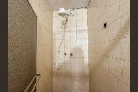 Casa à venda com 316m², 5 quartos e 2 vagas Casa à venda com 316m², 5 quartos e 2 vagasBanheiro