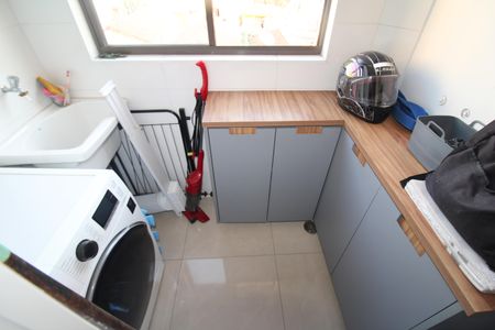 Apartamento à venda com 60m², 2 quartos e 1 vagaÁrea de Serviço