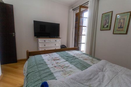 Casa à venda com 183m², 3 quartos e 4 vagasQuarto 1