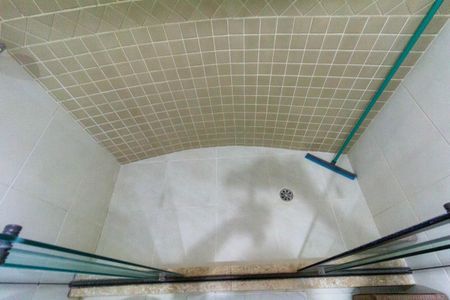 Casa à venda com 183m², 3 quartos e 4 vagasBanheiro 1