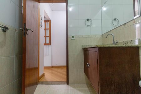 Casa à venda com 183m², 3 quartos e 4 vagasBanheiro 3