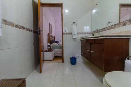 Casa à venda com 183m², 3 quartos e 4 vagasBanheiro 1