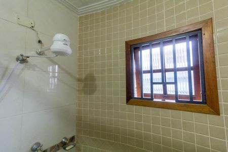Casa à venda com 183m², 3 quartos e 4 vagasBanheiro 1