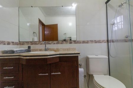 Casa à venda com 183m², 3 quartos e 4 vagasBanheiro 1