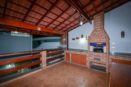 Casa à venda com 172m², 3 quartos e 2 vagasChurrasqueira