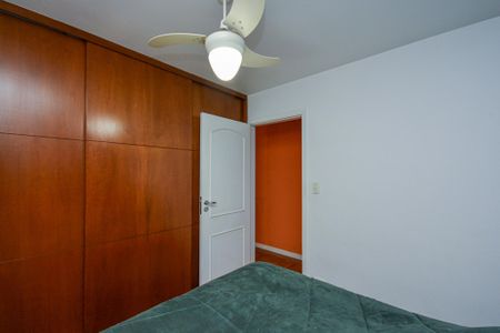 Casa à venda com 172m², 3 quartos e 2 vagasQuarto 1