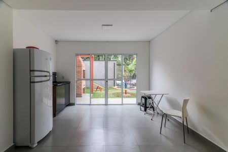 Apartamento para alugar com 31m², 1 quarto e sem vagaÁrea comum - Salão de festas