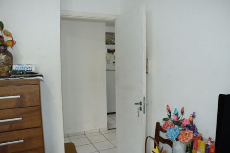 Quarto 2 de apartamento para alugar com 2 quartos, 50m² em Jardim Helena, Cotia