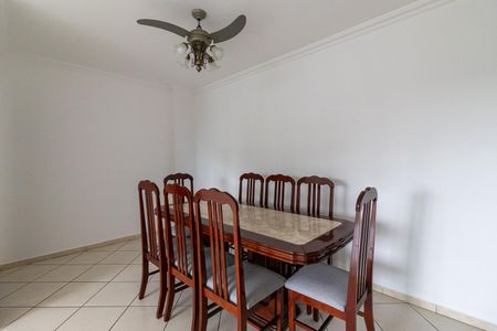 Apartamento para alugar com 96m², 2 quartos e 1 vagaSala