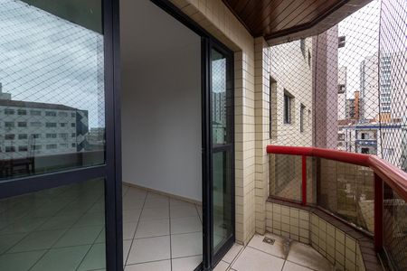 Apartamento para alugar com 96m², 2 quartos e 1 vagaVaranda