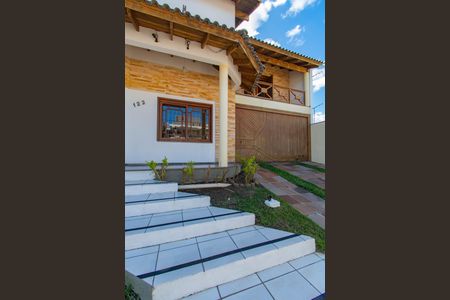 Casa para alugar com 325m², 4 quartos e 4 vagasÁrea Externa