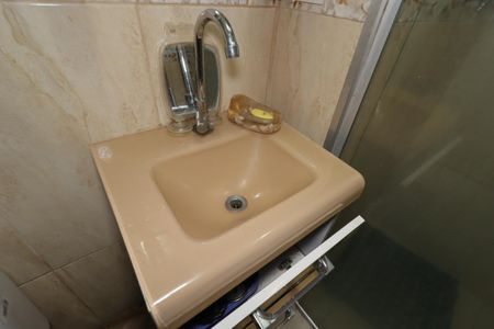 Apartamento à venda com 67m², 3 quartos e 1 vagaBanheiro - Pia