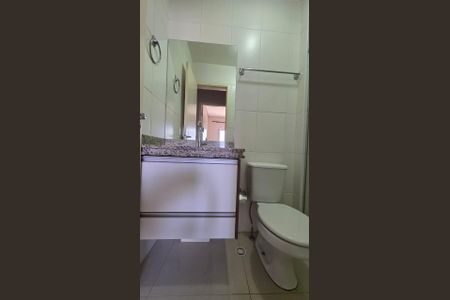 Apartamento para alugar com 166m², 3 quartos e 3 vagas Apartamento para alugar com 166m², 3 quartos e 3 vagasBanheiro da Suíte