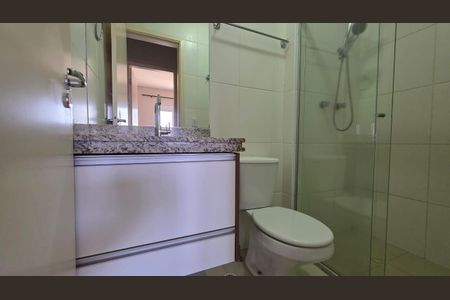 Apartamento para alugar com 166m², 3 quartos e 3 vagas Apartamento para alugar com 166m², 3 quartos e 3 vagasBanheiro da Suíte