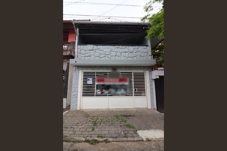 Casa à venda com 125m², 2 quartos e 2 vagasFachada