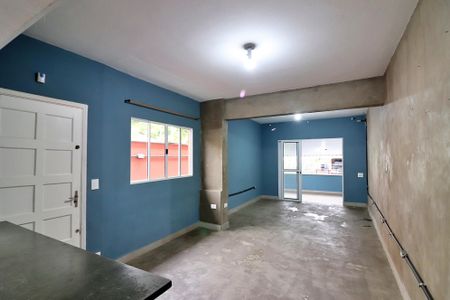 Casa à venda com 125m², 2 quartos e 2 vagasSala