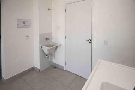 Apartamento para alugar com 34m², 2 quartos e sem vagaCozinha e Área de Serviço