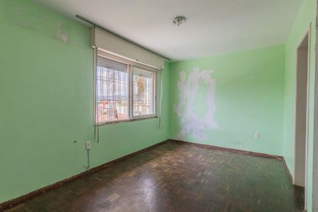 Casa à venda com 3 quartos, 378m² em Medianeira, Porto Alegre