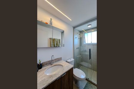 Apartamento à venda com 82m², 2 quartos e 2 vagasBanheiro da Suíte