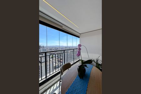 Apartamento à venda com 82m², 2 quartos e 2 vagasVaranda da Sala