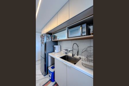 Apartamento à venda com 82m², 2 quartos e 2 vagasCozinha