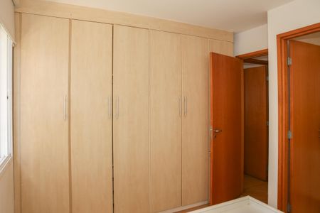 Apartamento à venda com 90m², 3 quartos e 2 vagasSuíte