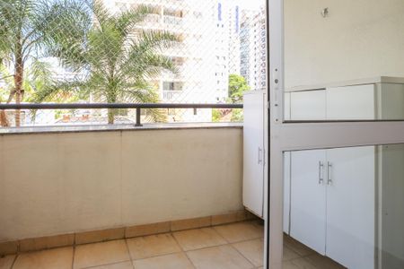 Apartamento à venda com 90m², 3 quartos e 2 vagasSacada