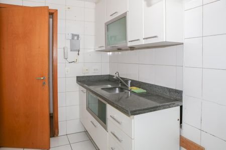 Apartamento à venda com 90m², 3 quartos e 2 vagasCozinha e Área de Serviço
