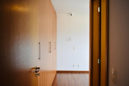 Apartamento à venda com 135m², 3 quartos e 4 vagasSuíte 2