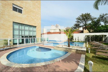 Apartamento à venda com 135m², 3 quartos e 4 vagasÁrea comum - Piscina