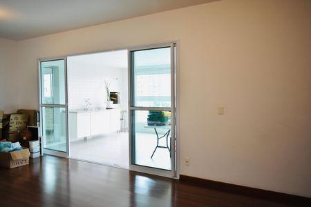 Apartamento à venda com 135m², 3 quartos e 4 vagasSacada da Sala