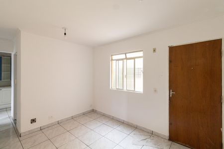 Sala de apartamento para alugar com 2 quartos, 45m² em Vila Silvia, São Paulo