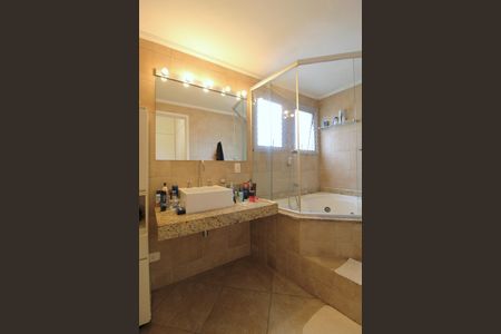 Apartamento para alugar com 117m², 3 quartos e 2 vagasBanheiro da Suíte