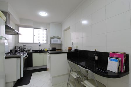 Apartamento para alugar com 117m², 3 quartos e 2 vagasCozinha