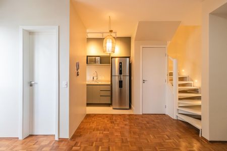 Sala de apartamento à venda com 2 quartos, 62m² em Alphaville Industrial, Barueri