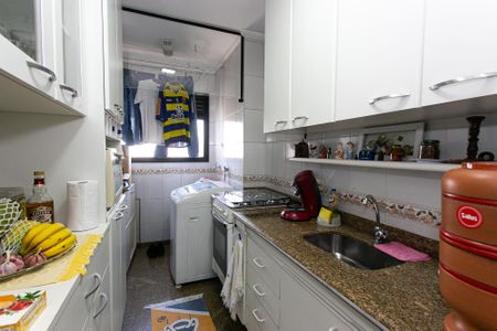 Apartamento à venda com 56m², 3 quartos e 1 vagaCozinha