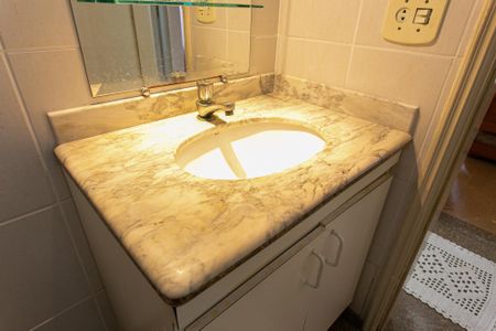 Apartamento à venda com 56m², 3 quartos e 1 vagaBanheiro Social