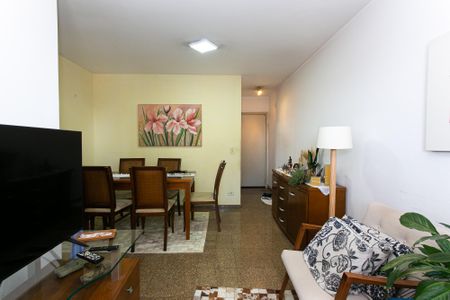 Sala de apartamento para alugar com 3 quartos, 56m² em Vila Carrão, São Paulo