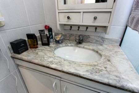 Apartamento à venda com 56m², 3 quartos e 1 vagaBanheiro da Suíte