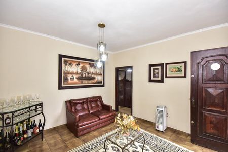 Casa à venda com 176m², 2 quartos e 3 vagasSala