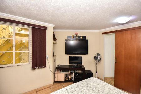 Casa à venda com 176m², 2 quartos e 3 vagasSuíte