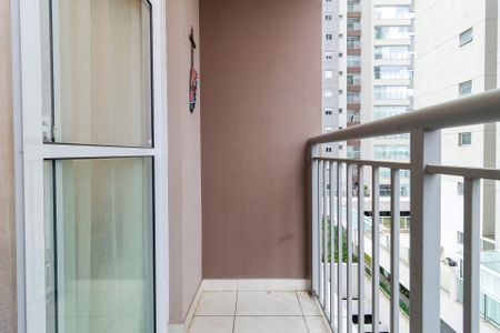 Sala - Varanda de apartamento para alugar com 1 quarto, 28m² em Jardim Caravelas, São Paulo
