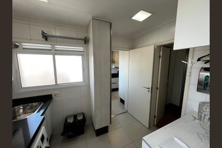 Apartamento à venda com 129m², 3 quartos e 3 vagasÁrea de Serviço
