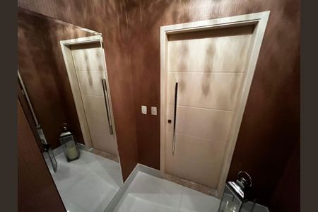 Apartamento à venda com 129m², 3 quartos e 3 vagasHall de entrada