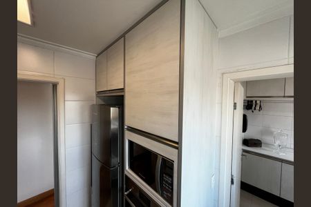 Apartamento à venda com 129m², 3 quartos e 3 vagasCozinha