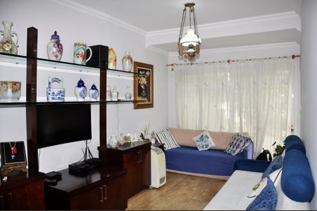 Sala de casa à venda com 5 quartos, 250m² em Vila Fiat Lux, São Paulo