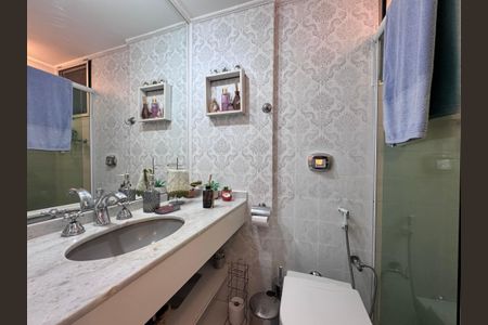 Apartamento à venda com 100m², 3 quartos e 2 vagasBanheiro Social