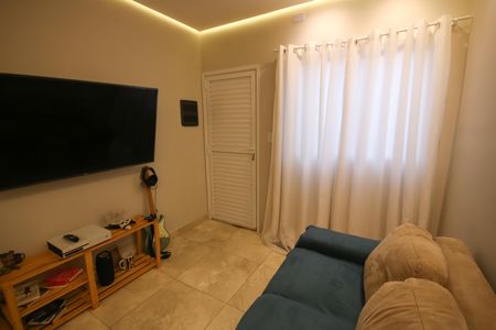 Sala de casa de condomínio para alugar com 2 quartos, 80m² em Sítio do Campo, Praia Grande